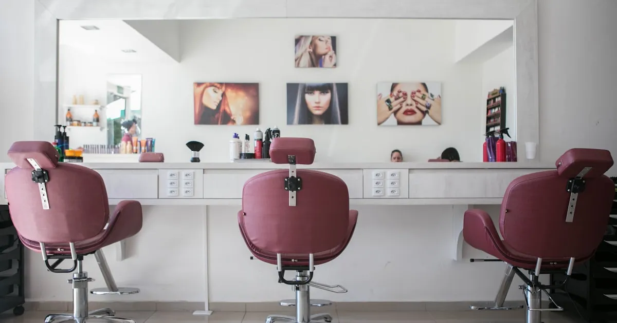 When to Hire Your First Salon Employee: The Math